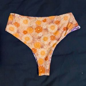 Moana wild child rise above bottom